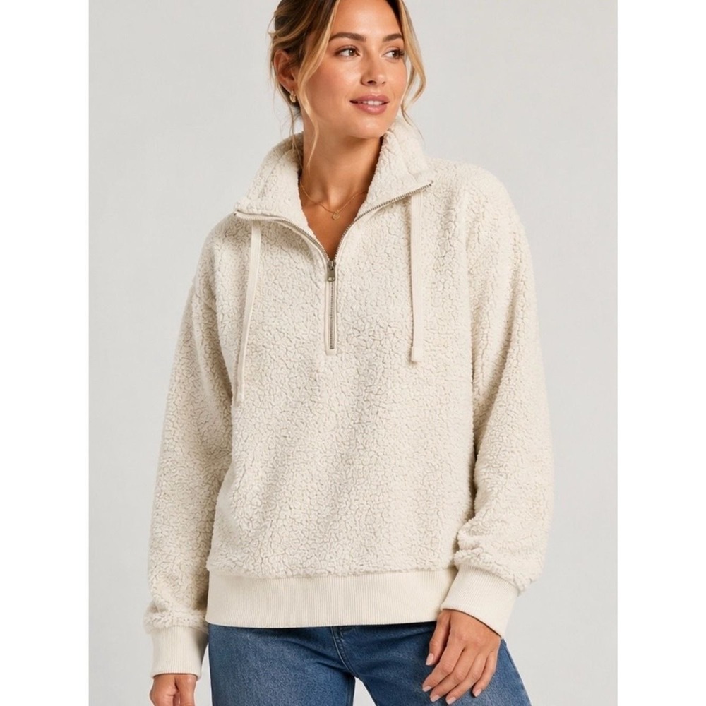 Athleta Cozy Sherpa Quarter Zip Pullover Cream‎ Ivory Fleece Sweatshirt Womens L